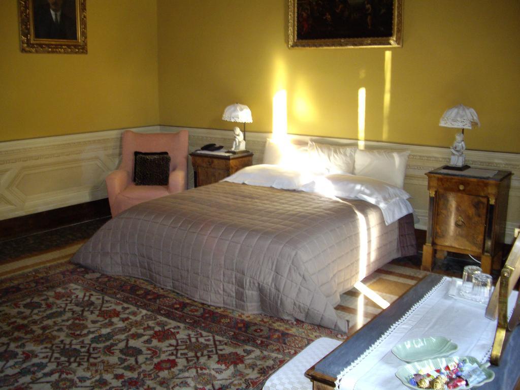 Villa Benni B&B Μπολόνια Δωμάτιο φωτογραφία
